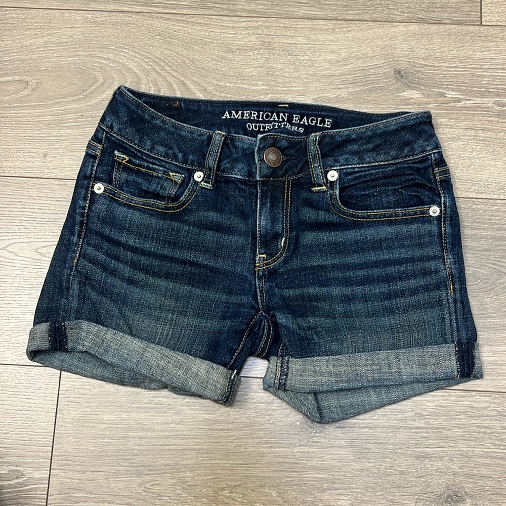 American Eagle Size 0 Jean Shorts
